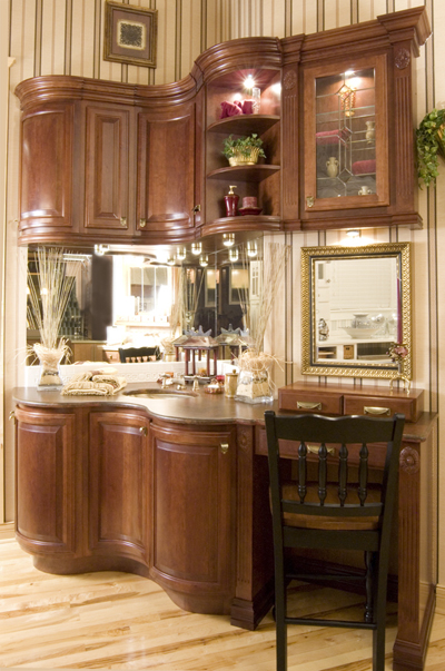 CURVED DOOR BATH.jpg